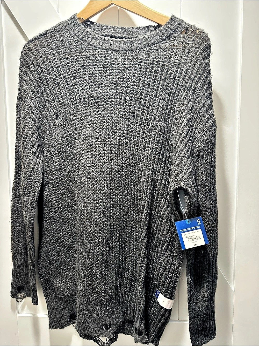 NWT Distressed Crewneck Sweater in Gray Small